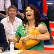 Эвелина Бледанс с сыном