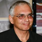 Карен Шахназаров